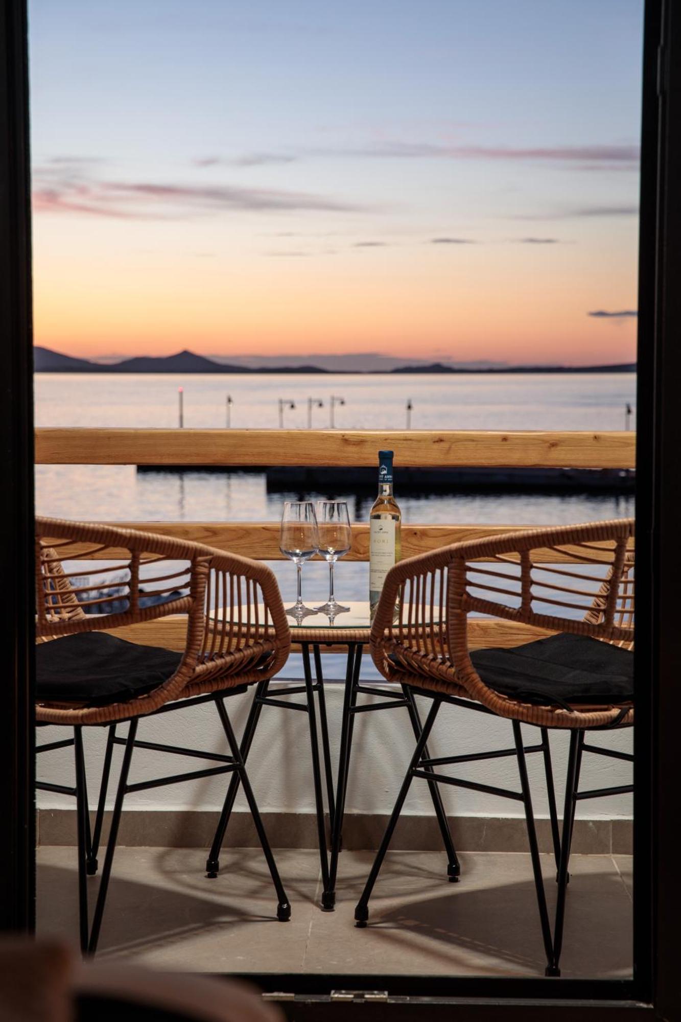 Apartment Due Venti Downtown Naxos Sunset View Naxos City